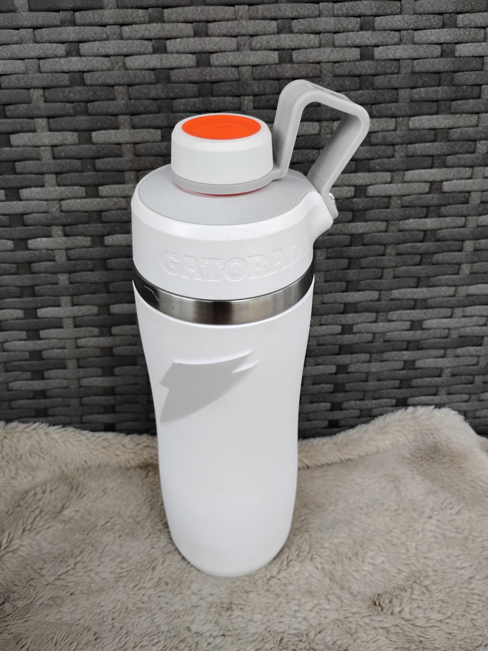 Gatorade 'Overtime' 32oz Stainless Steel Water Bottle Twist Cap White 24-Hour